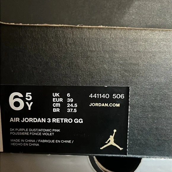 6.5y Jordan 3s Worn once